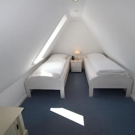 Westerheide 51, App 1 *